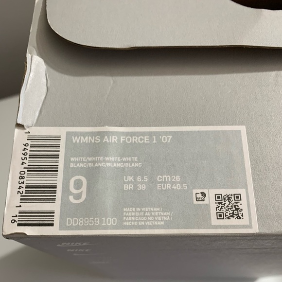 Nike Women's Air Force 1 '07 Shoes NWT - Picture 10 of 12